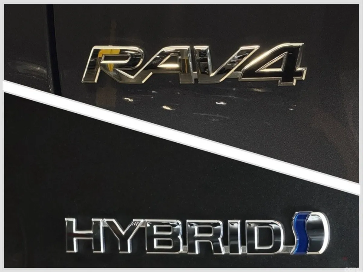 Toyota RAV4 SUV, Petrol Hybrid, 2024, Grey