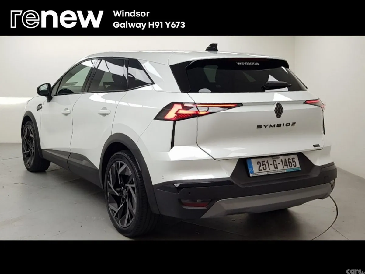 Renault Symbioz Hatchback, Petrol Hybrid, 2025, White