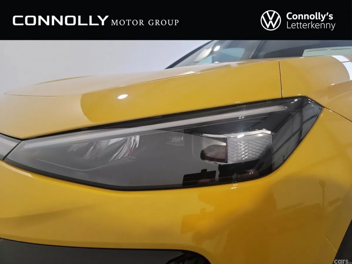 Volkswagen T-Roc SUV, Petrol, 2026, Yellow