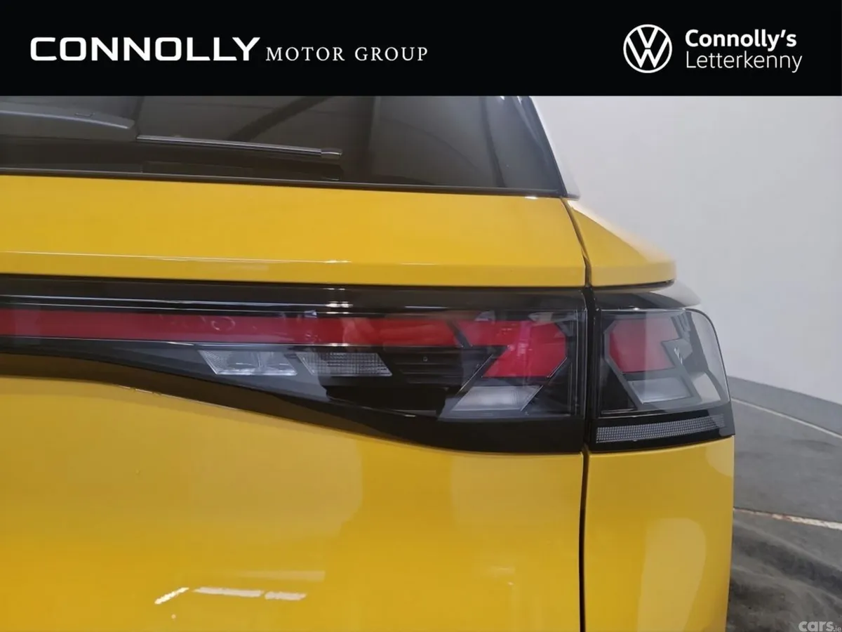 Volkswagen T-Roc SUV, Petrol, 2026, Yellow
