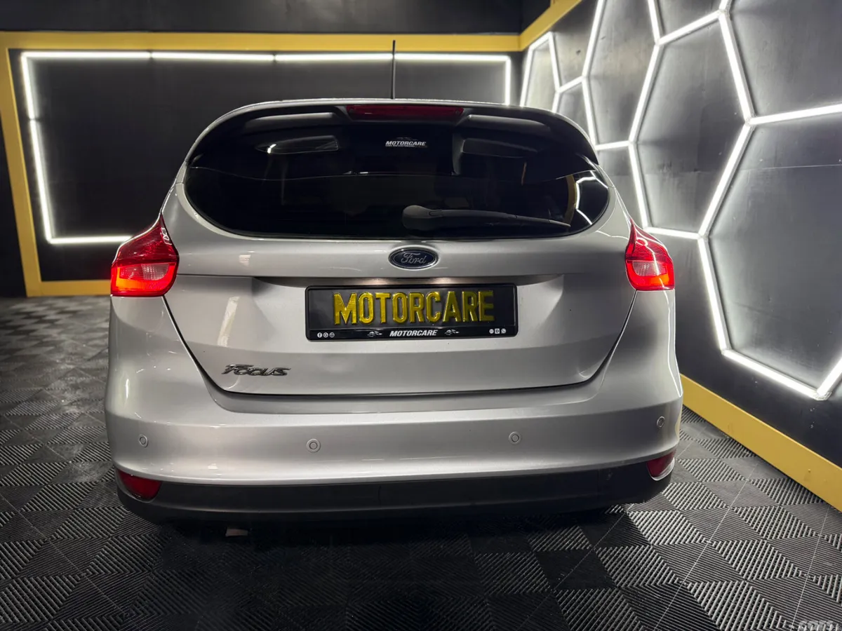Ford Focus Hatchback, Diesel, 2017, Silver
