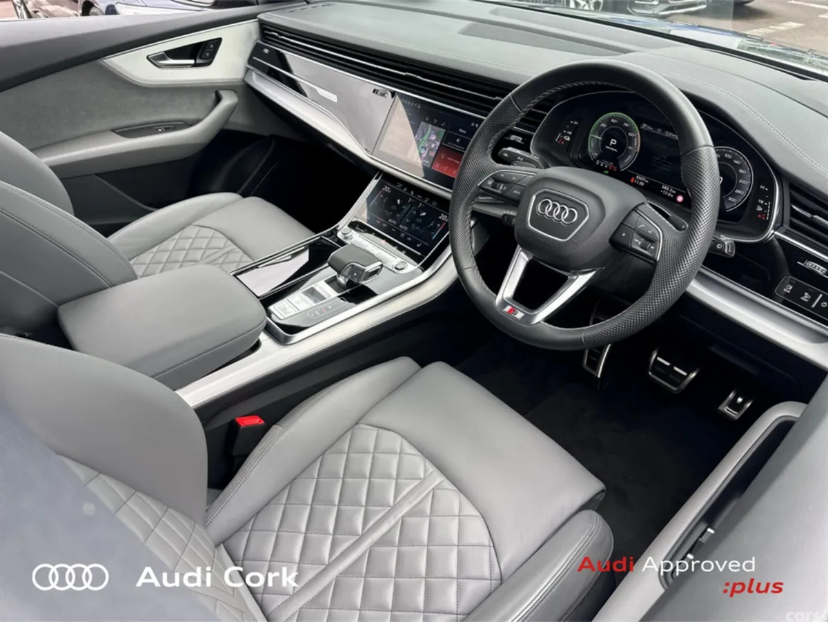 Audi Q8 SUV, Petrol Plug-in Hybrid, 2025, Black