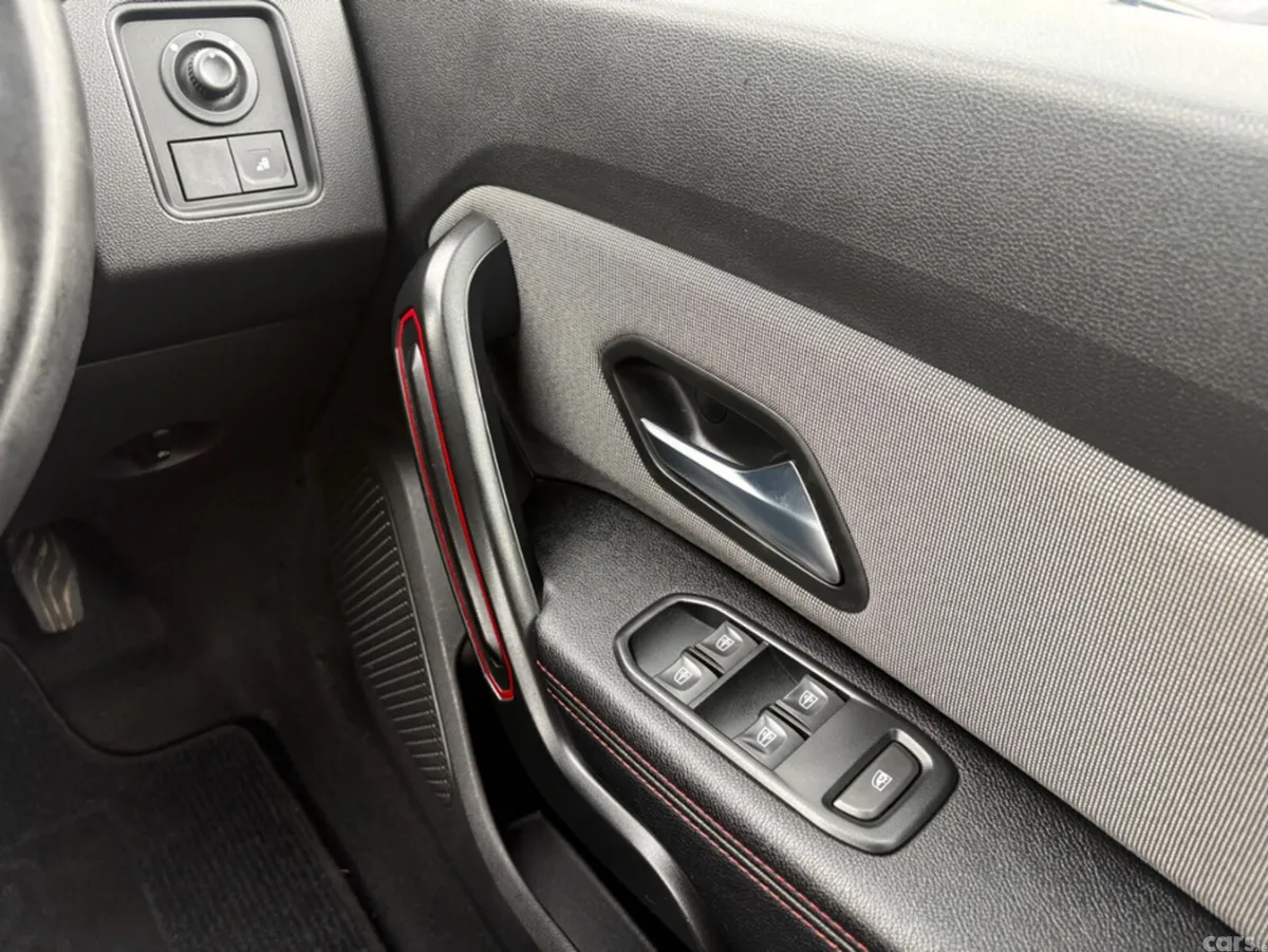Dacia Duster SUV, Diesel, 2020, Red