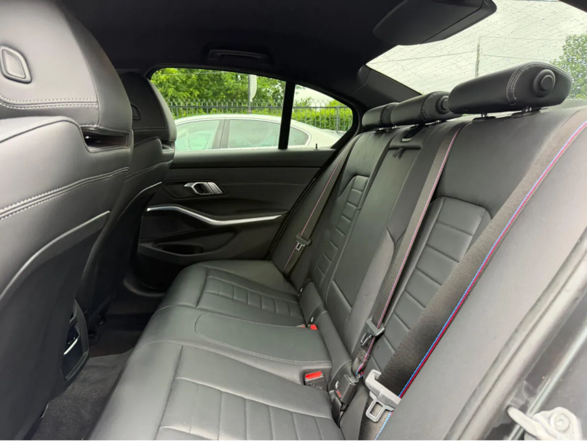 BMW 3-Series Saloon, Petrol Plug-in Hybrid, 2022, Grey