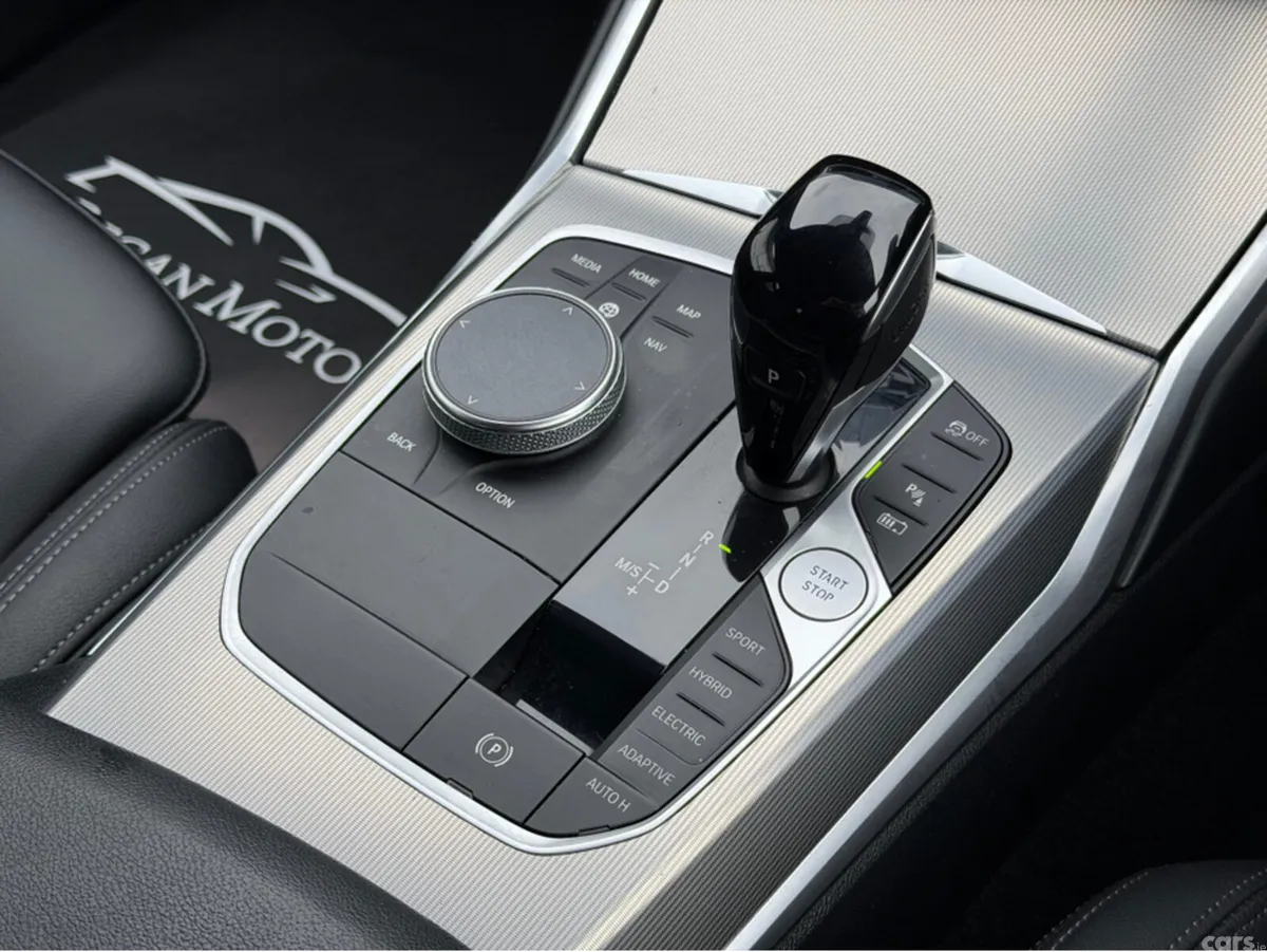 BMW 3-Series Saloon, Petrol Plug-in Hybrid, 2022, Grey