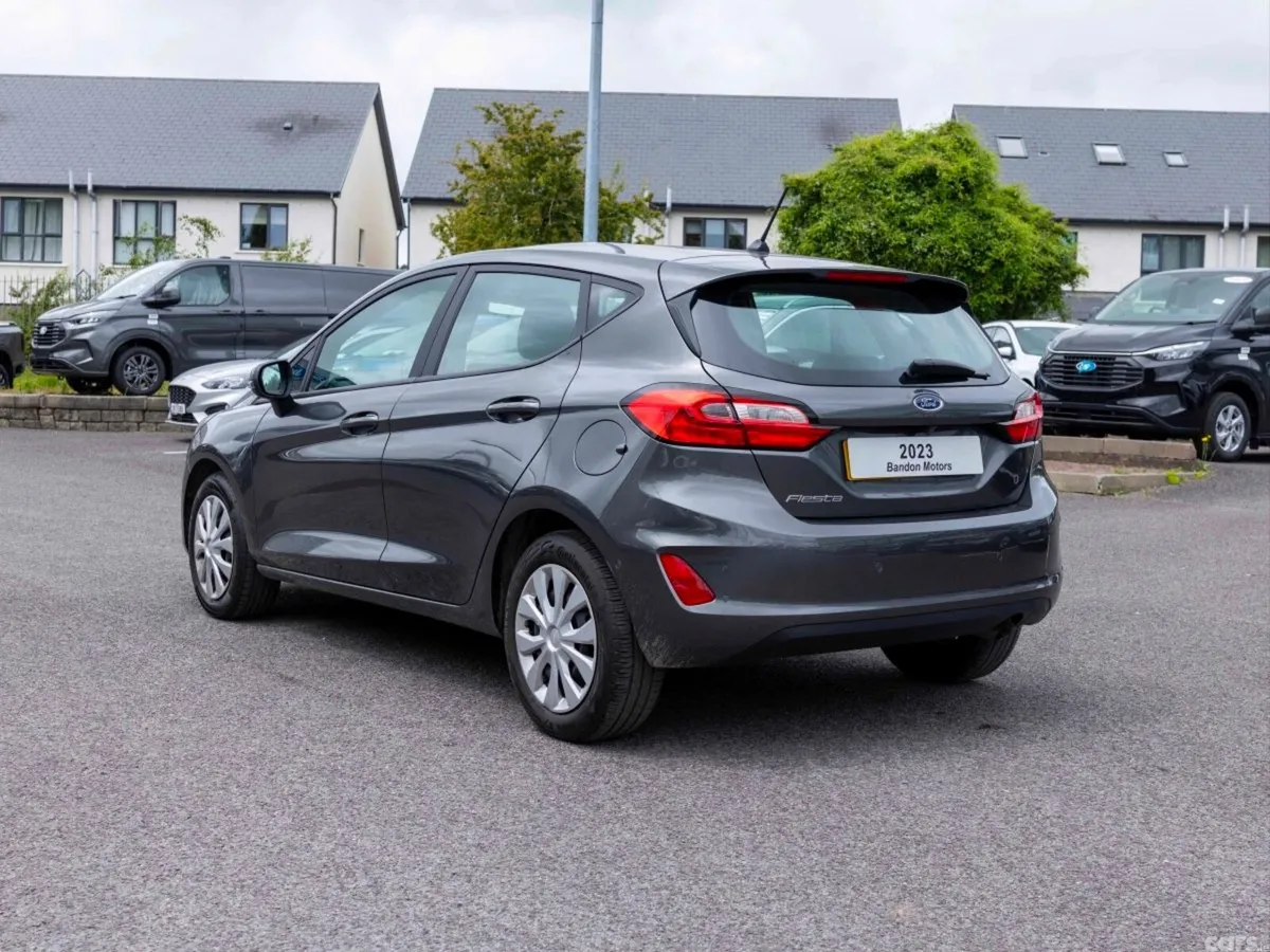 Ford Fiesta Hatchback, Petrol, 2023, Grey