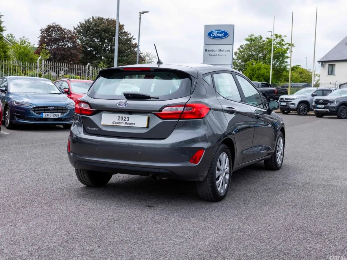 Ford Fiesta Hatchback, Petrol, 2023, Grey