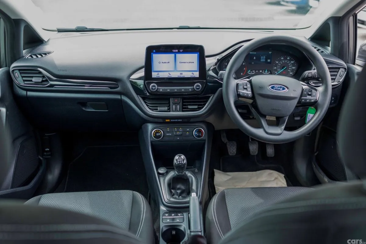 Ford Fiesta Hatchback, Petrol, 2023, Grey