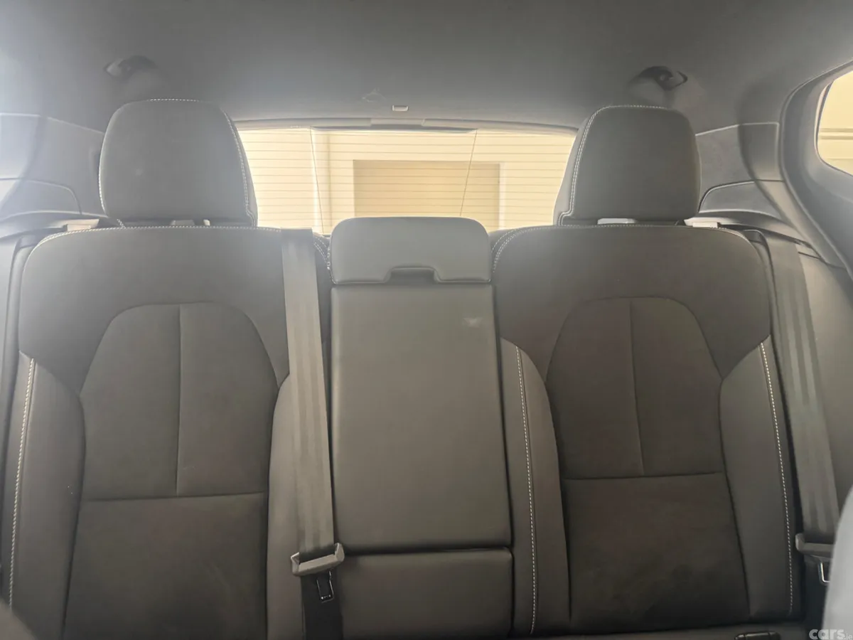 Volvo XC40 Estate/Jeep, Electric, 2023, Grey