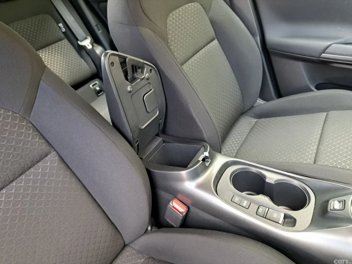 Nissan Juke SUV, Petrol Hybrid, 2026, White