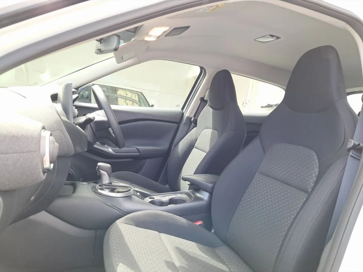 Nissan Juke SUV, Petrol Hybrid, 2026, White