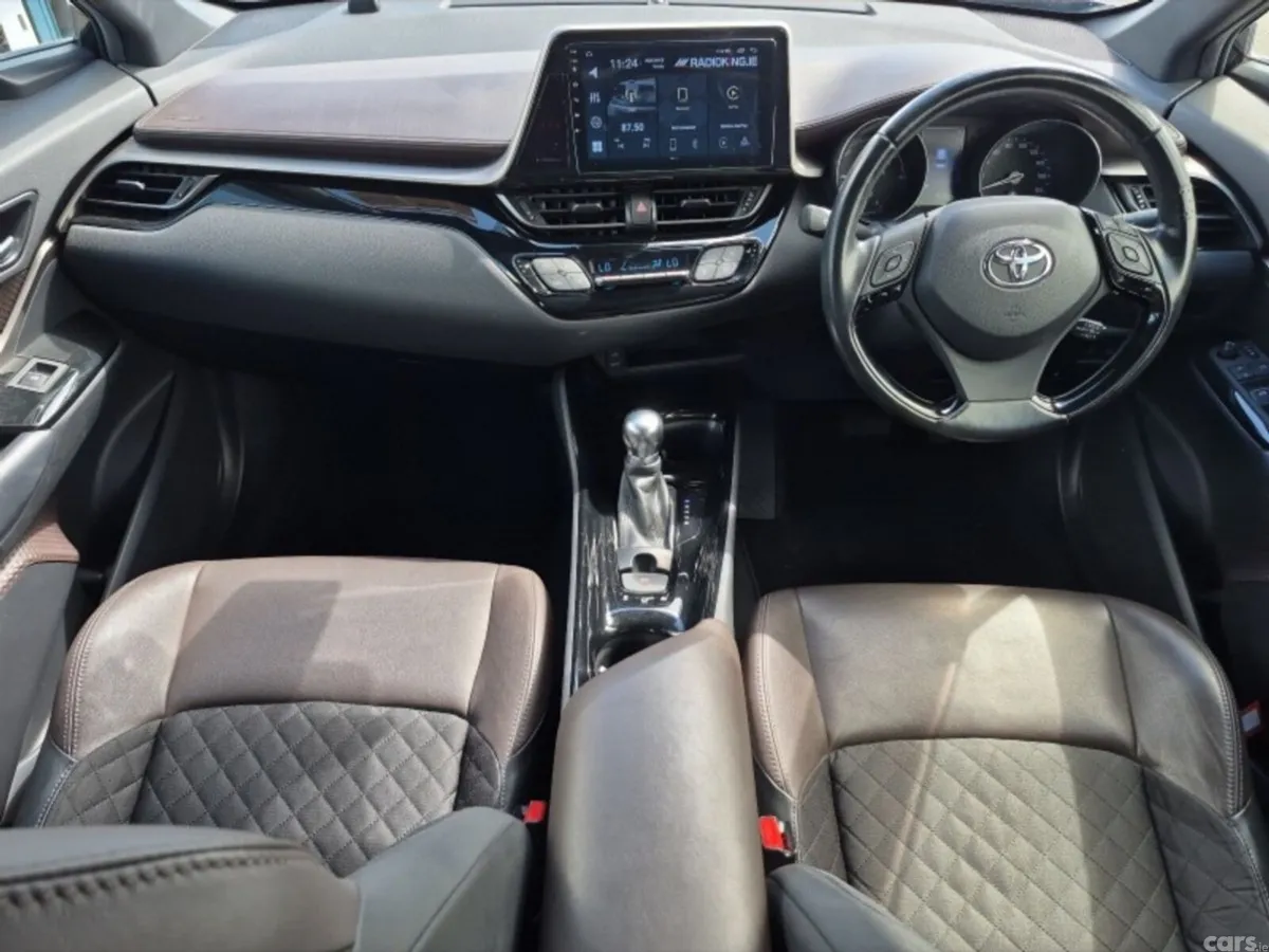 Toyota C-HR SUV, Petrol Hybrid, 2017, Black