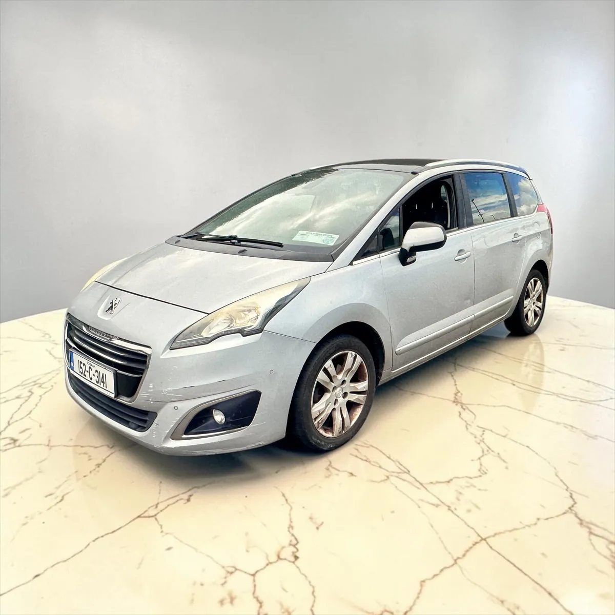 Peugeot 5008 MPV, Diesel, 2015, Grey