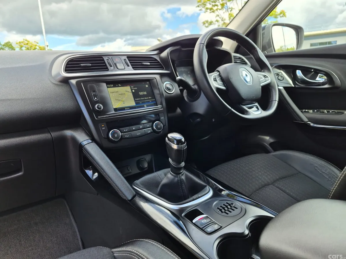 Renault Kadjar SUV, Diesel, 2016, Black