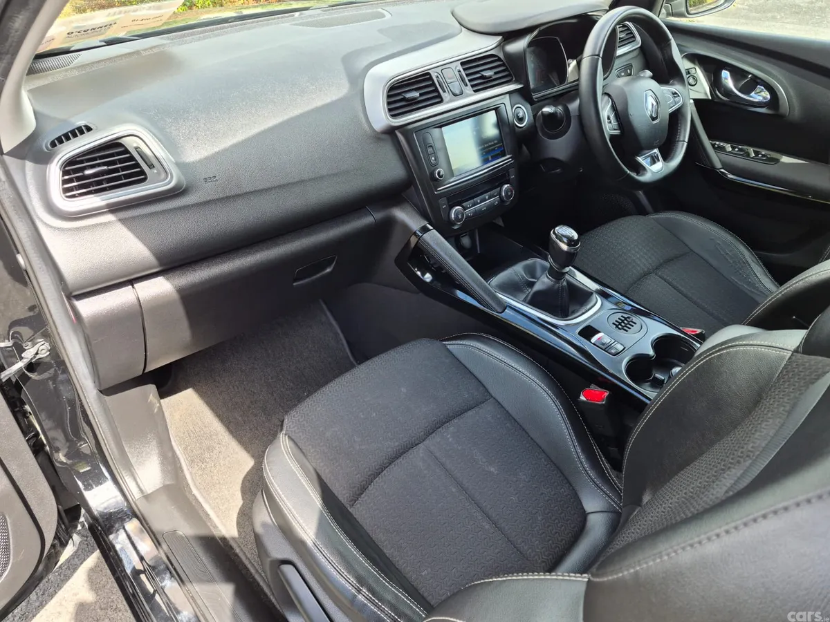 Renault Kadjar SUV, Diesel, 2016, Black