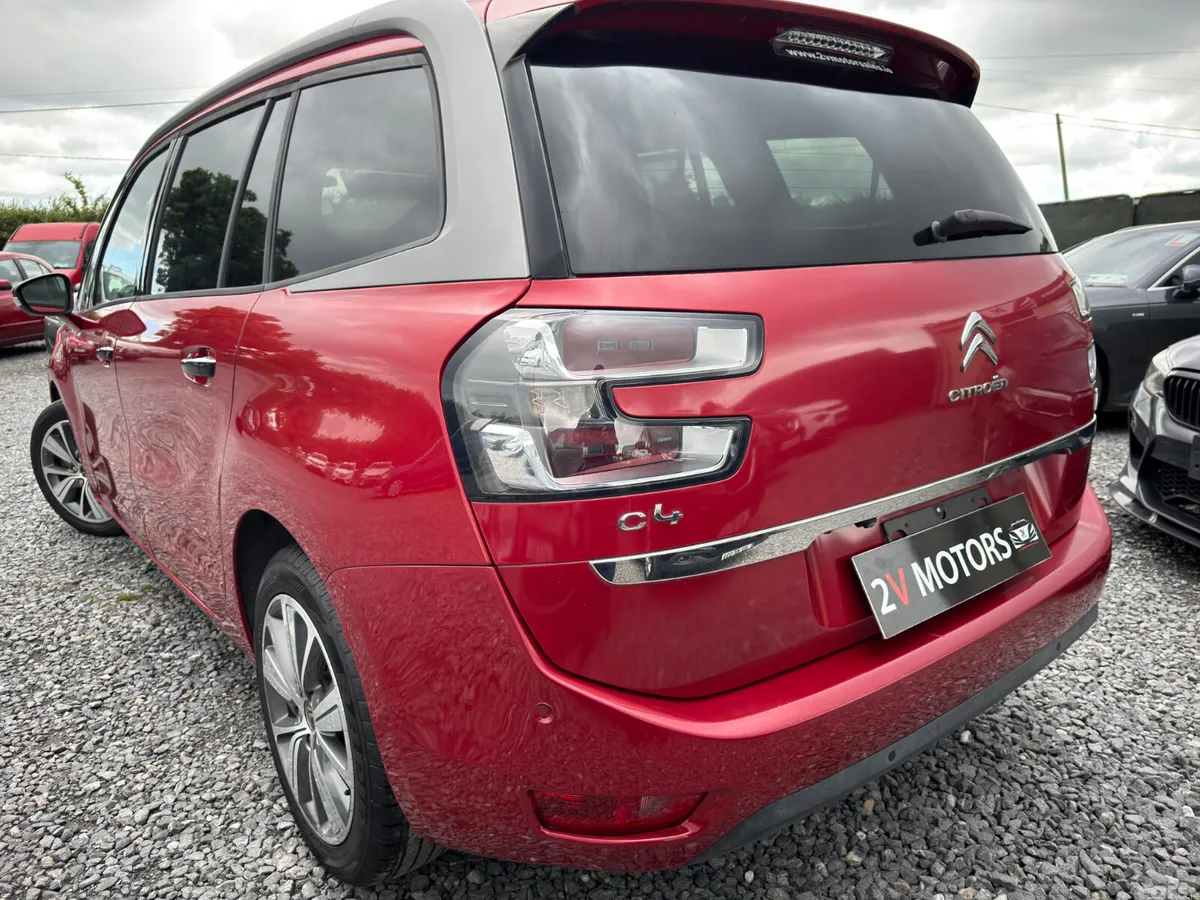 Citroen Grand C4 Picasso MPV, Petrol, 2017, Red