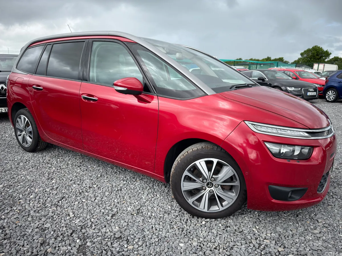 Citroen Grand C4 Picasso MPV, Petrol, 2017, Red
