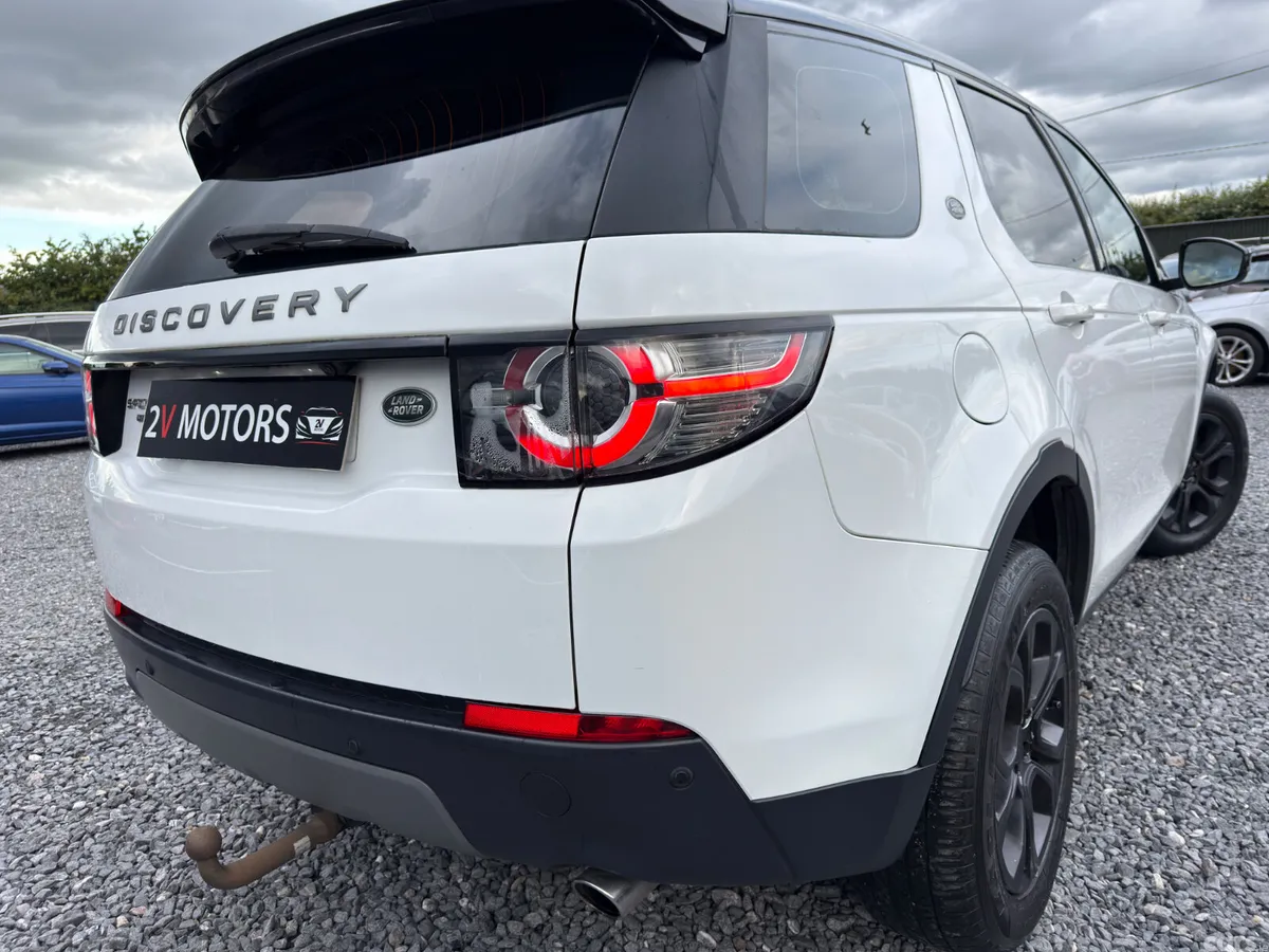 Land Rover Discovery Sport SUV, Diesel, 2015, White