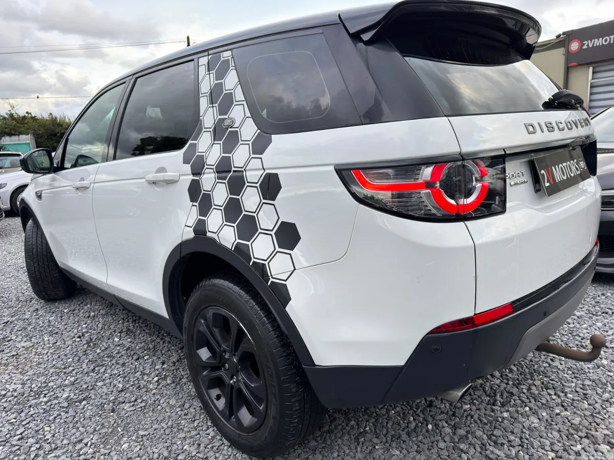 Land Rover Discovery Sport SUV, Diesel, 2015, White