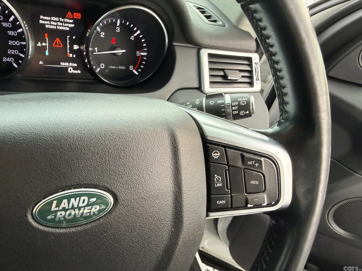 Land Rover Discovery Sport SUV, Diesel, 2015, White