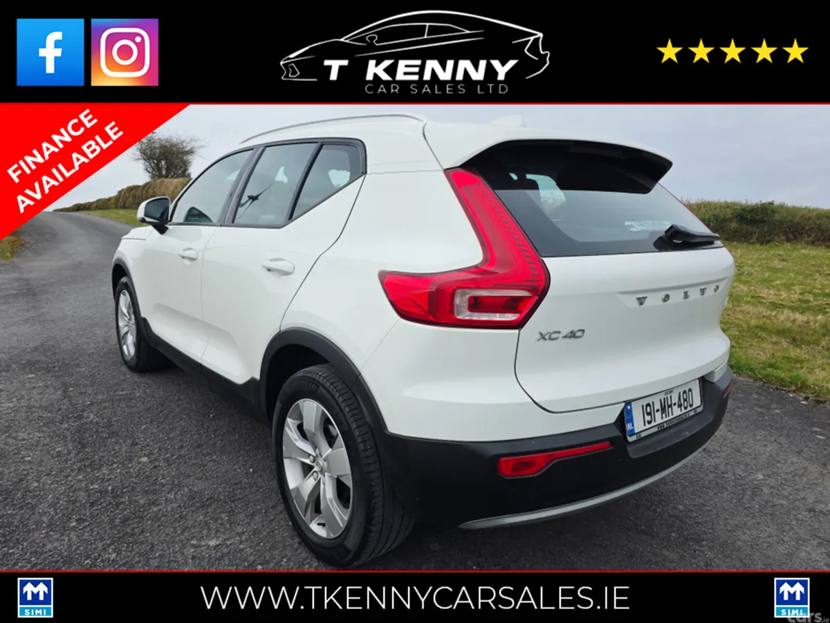 Volvo XC40 Estate, Diesel, 2019, White