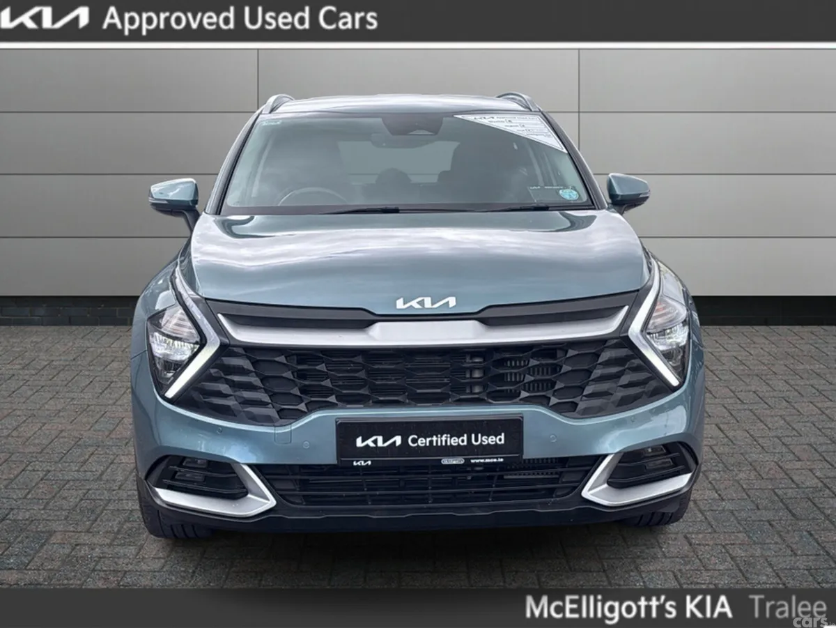 Kia Sportage MPV, Diesel Hybrid, 2023, Grey