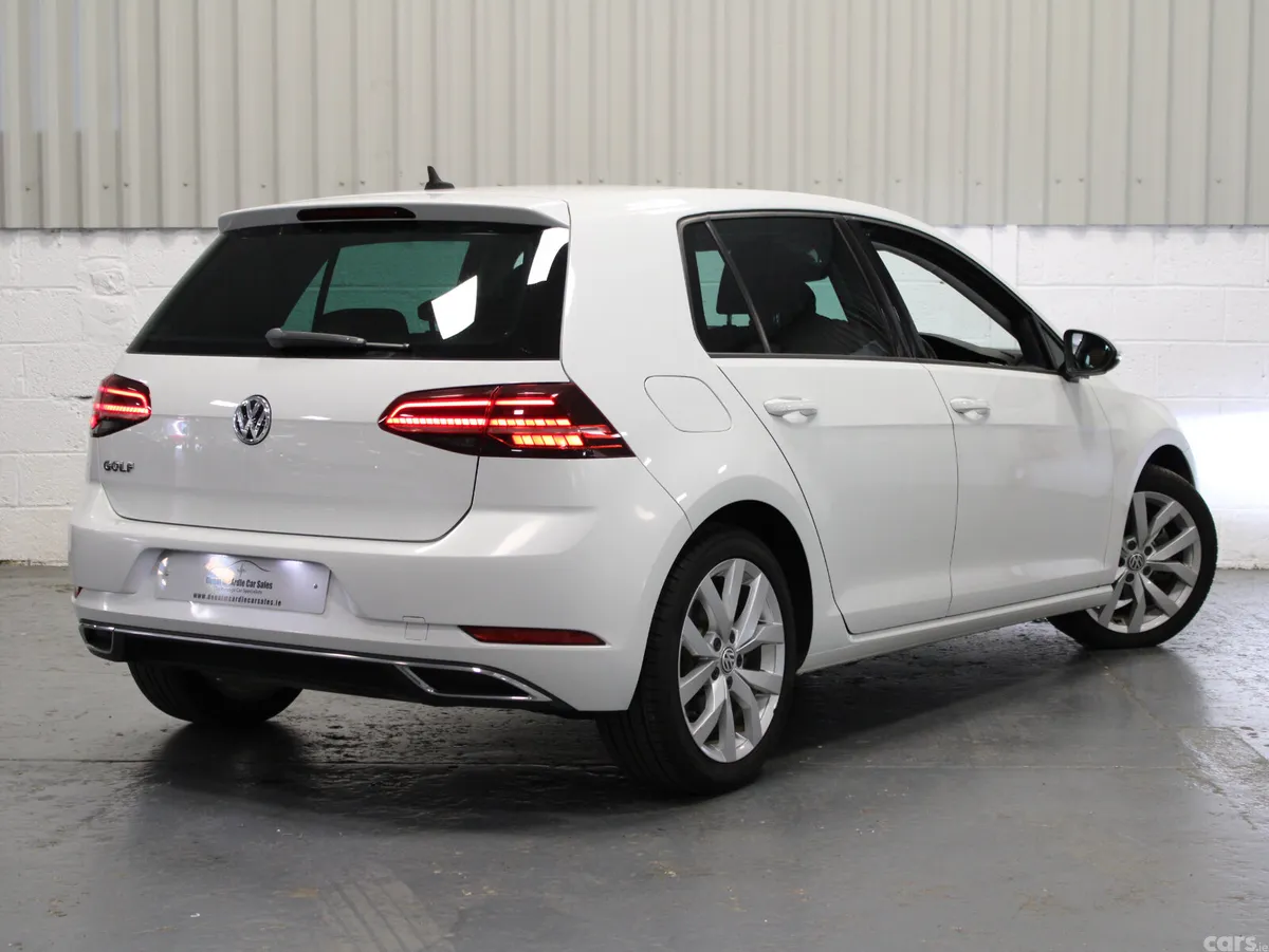 Volkswagen Golf Hatchback, Petrol, 2018, White