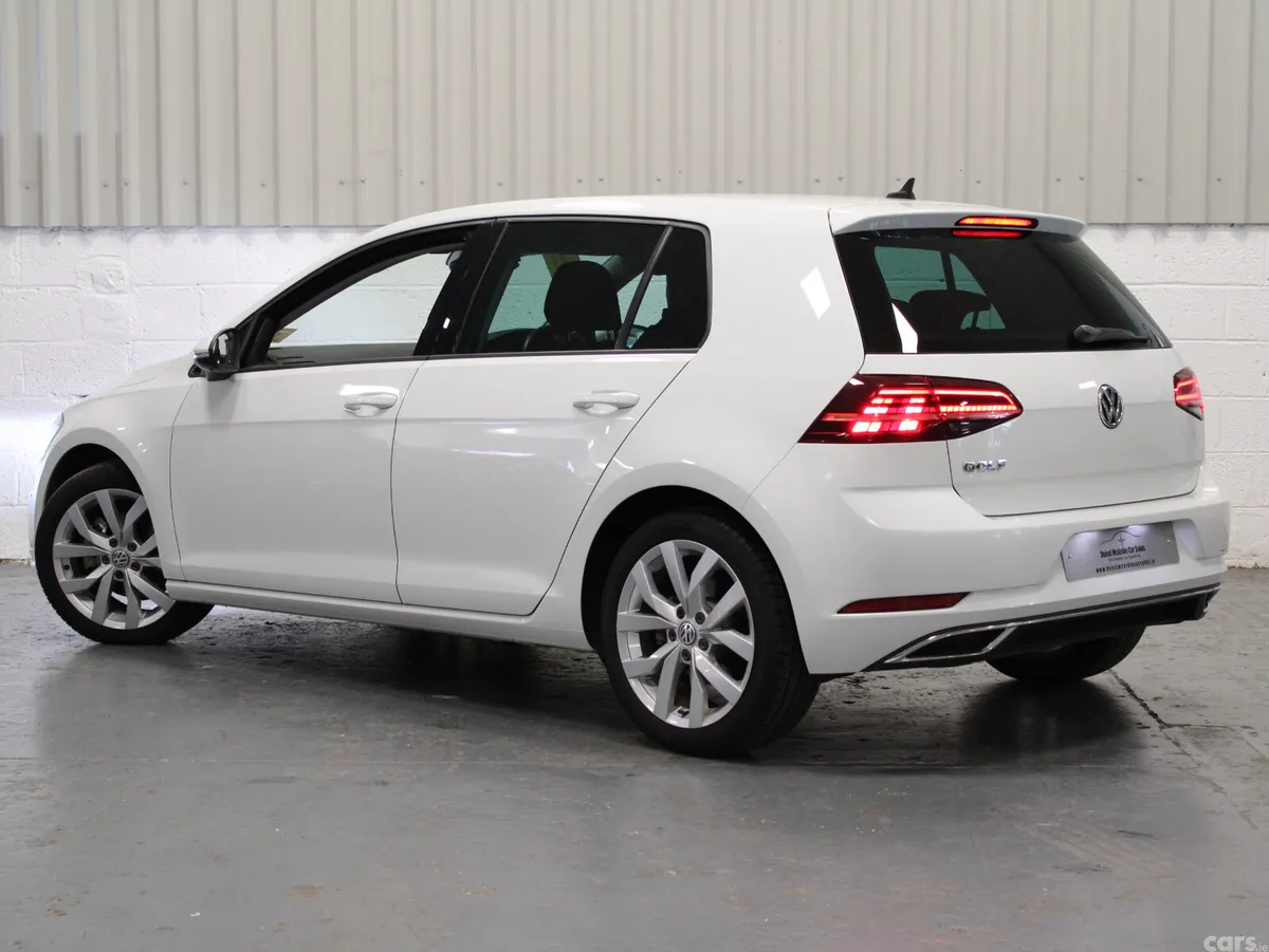 Volkswagen Golf Hatchback, Petrol, 2018, White