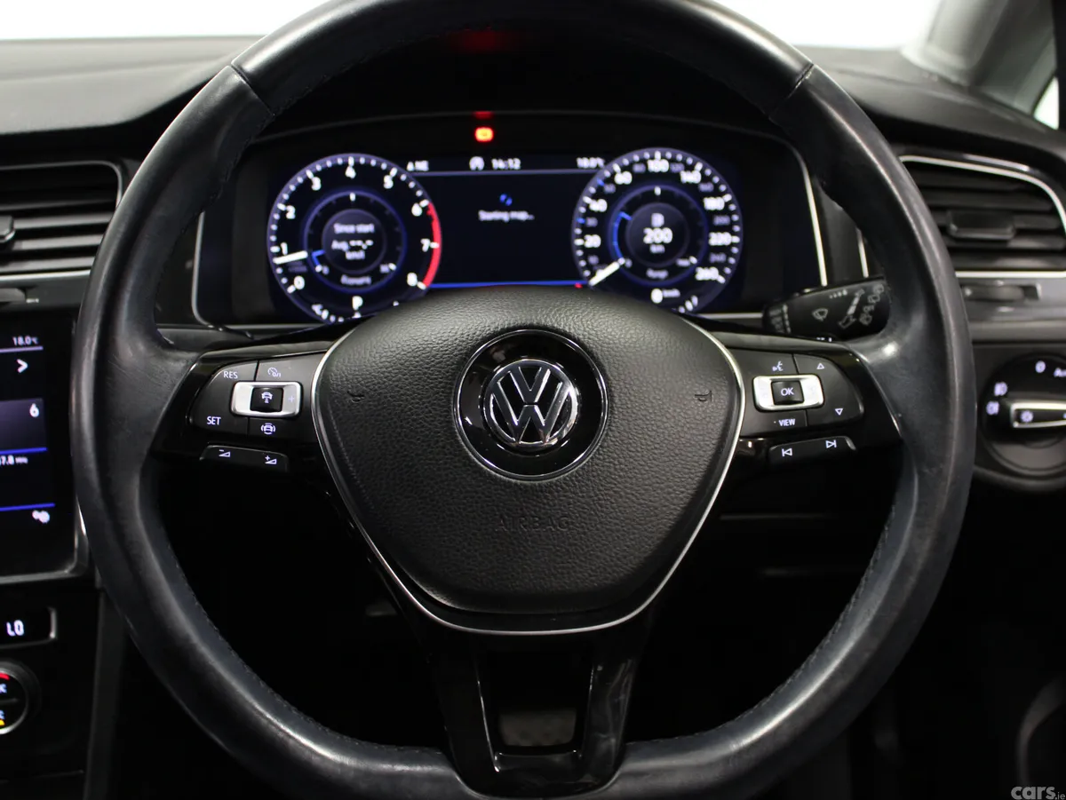 Volkswagen Golf Hatchback, Petrol, 2019, White