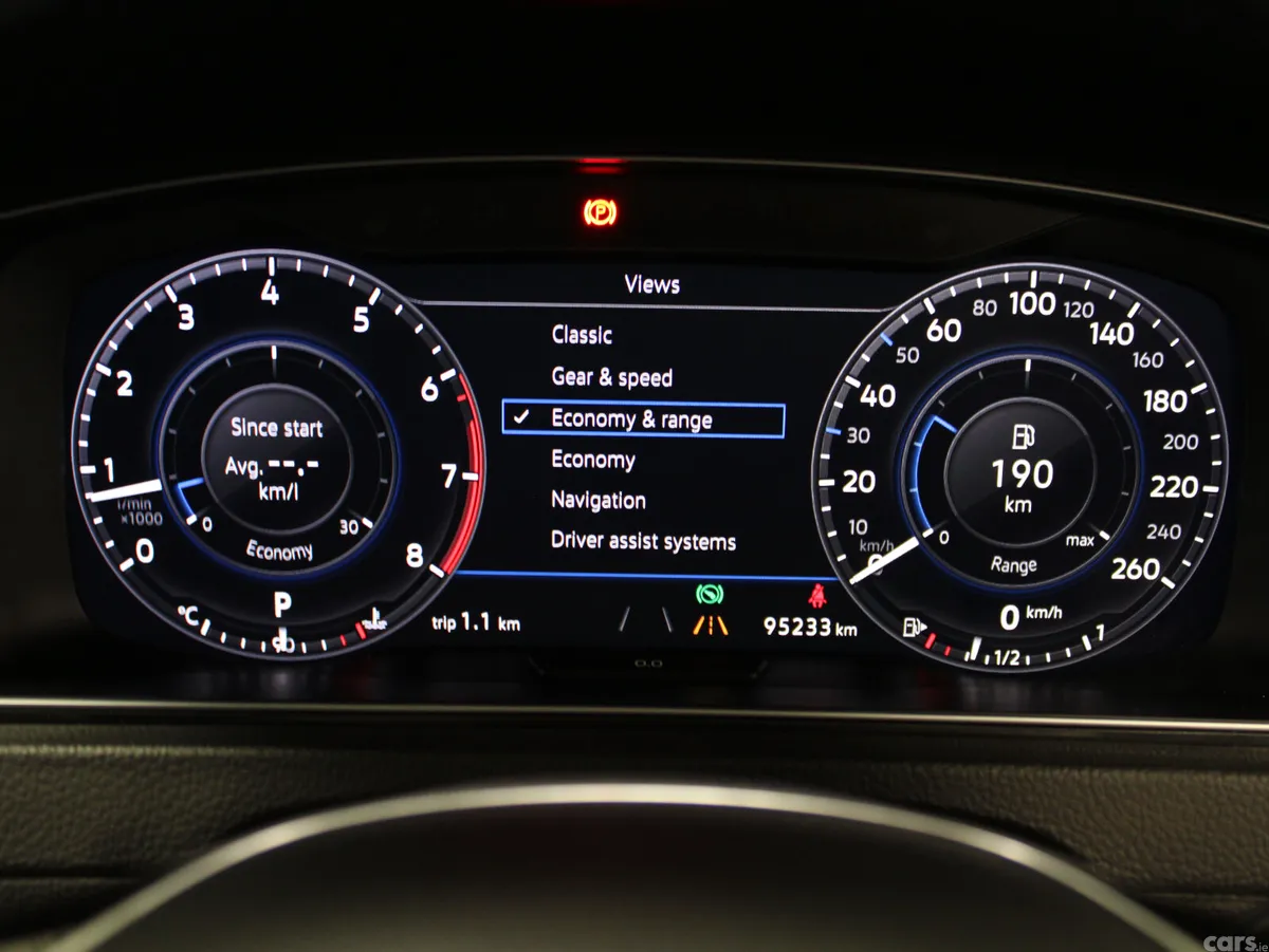 Volkswagen Golf Hatchback, Petrol, 2019, White