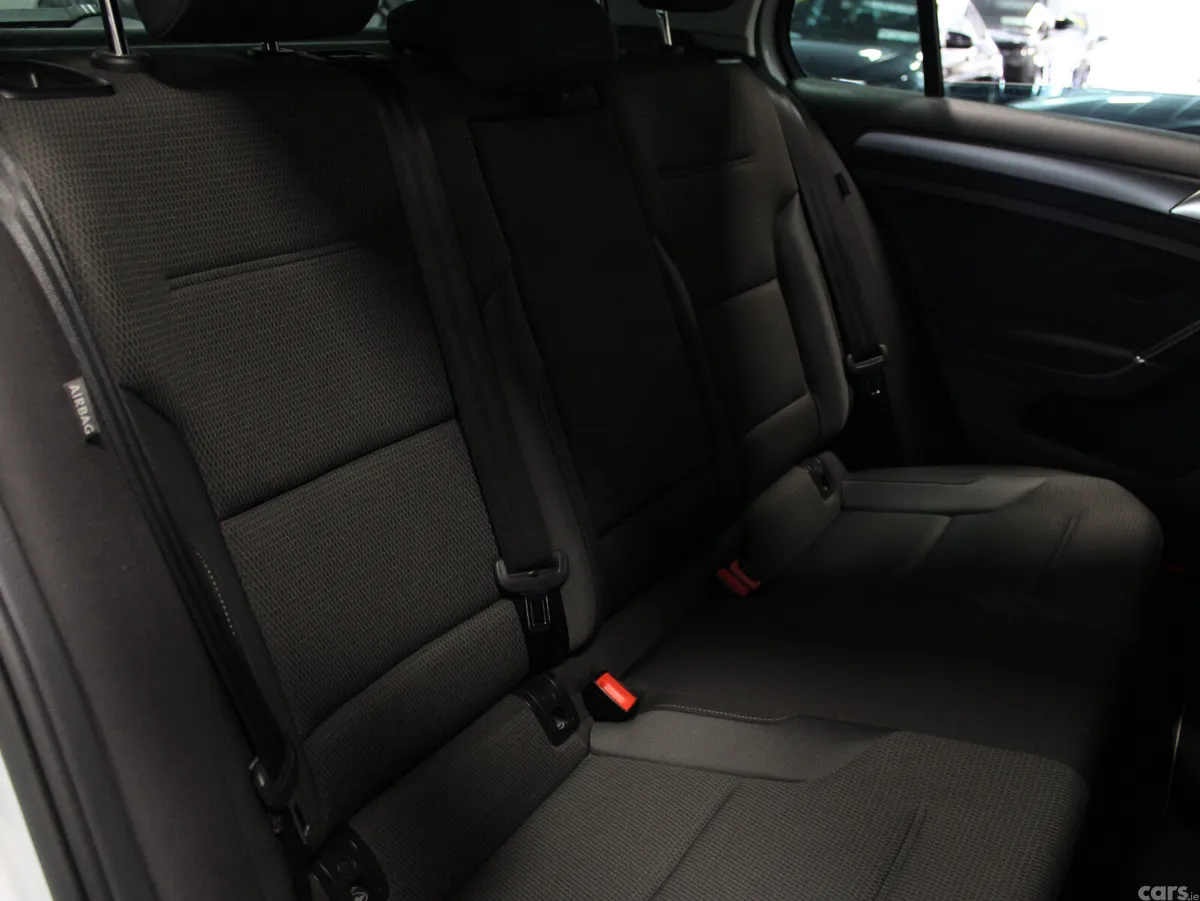 Volkswagen Golf Hatchback, Petrol, 2019, White