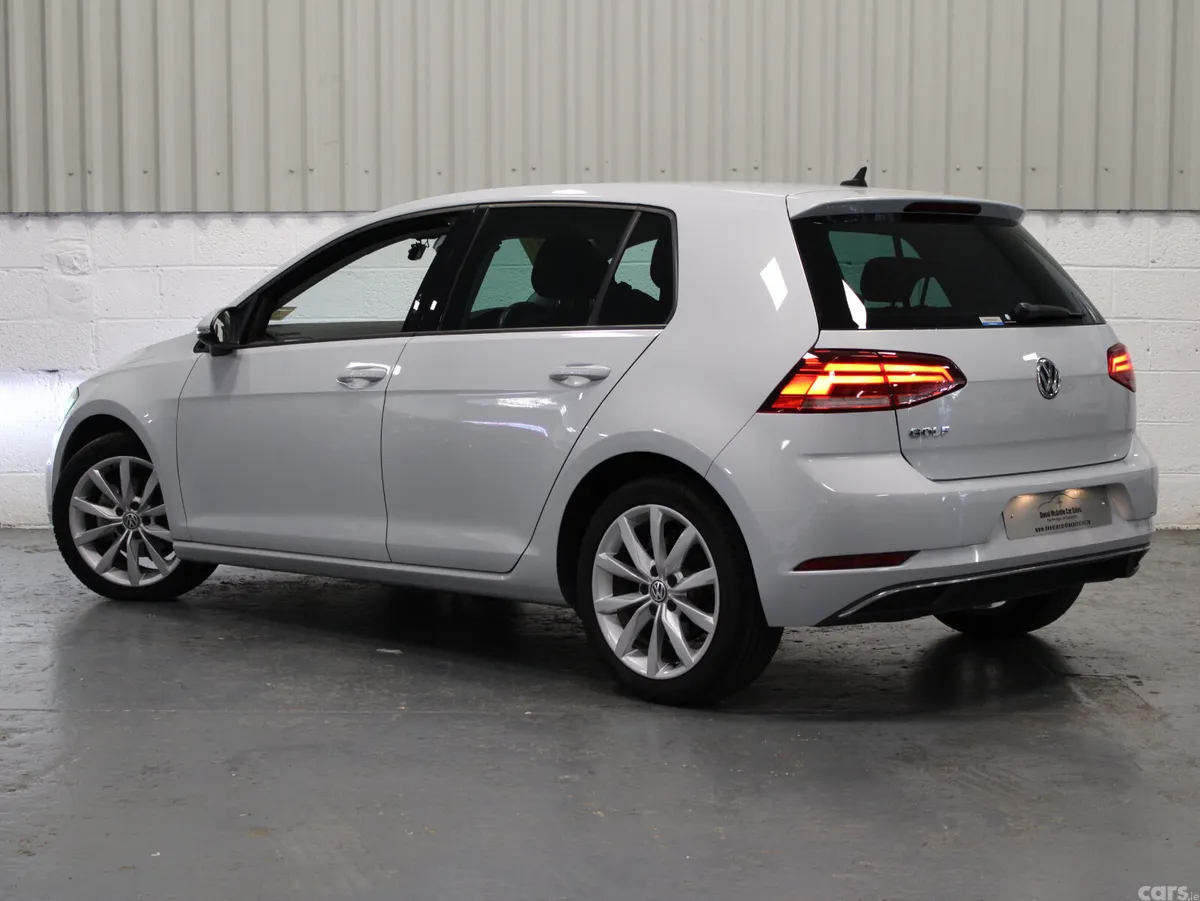 Volkswagen Golf Hatchback, Petrol, 2019, White