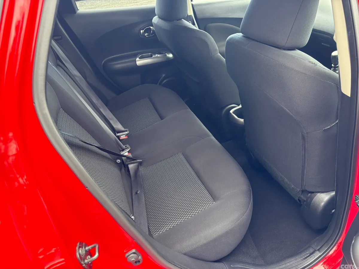 Nissan Juke SUV, Petrol, 2017, Red