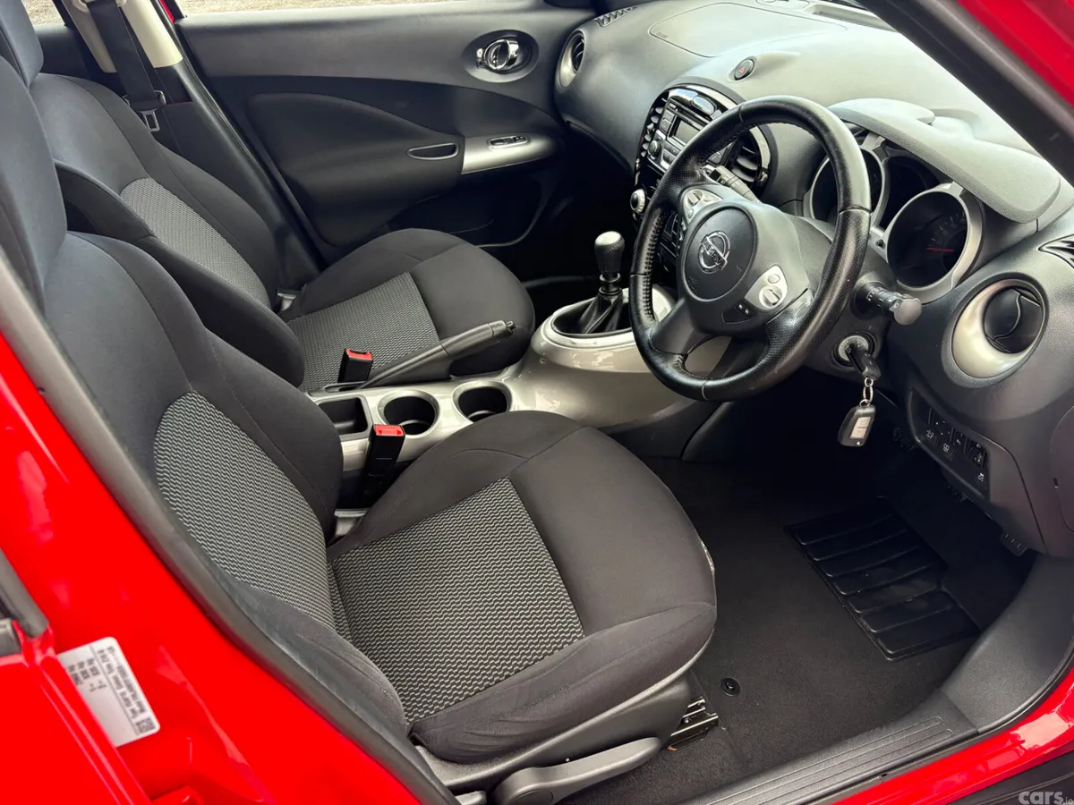 Nissan Juke SUV, Petrol, 2017, Red