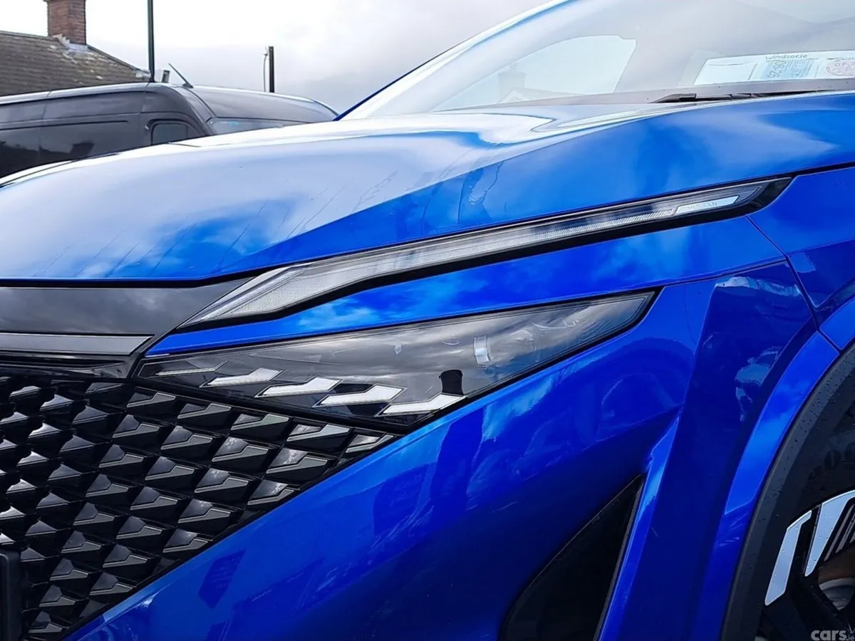 Nissan Qashqai SUV, Petrol Hybrid, 2026, Blue