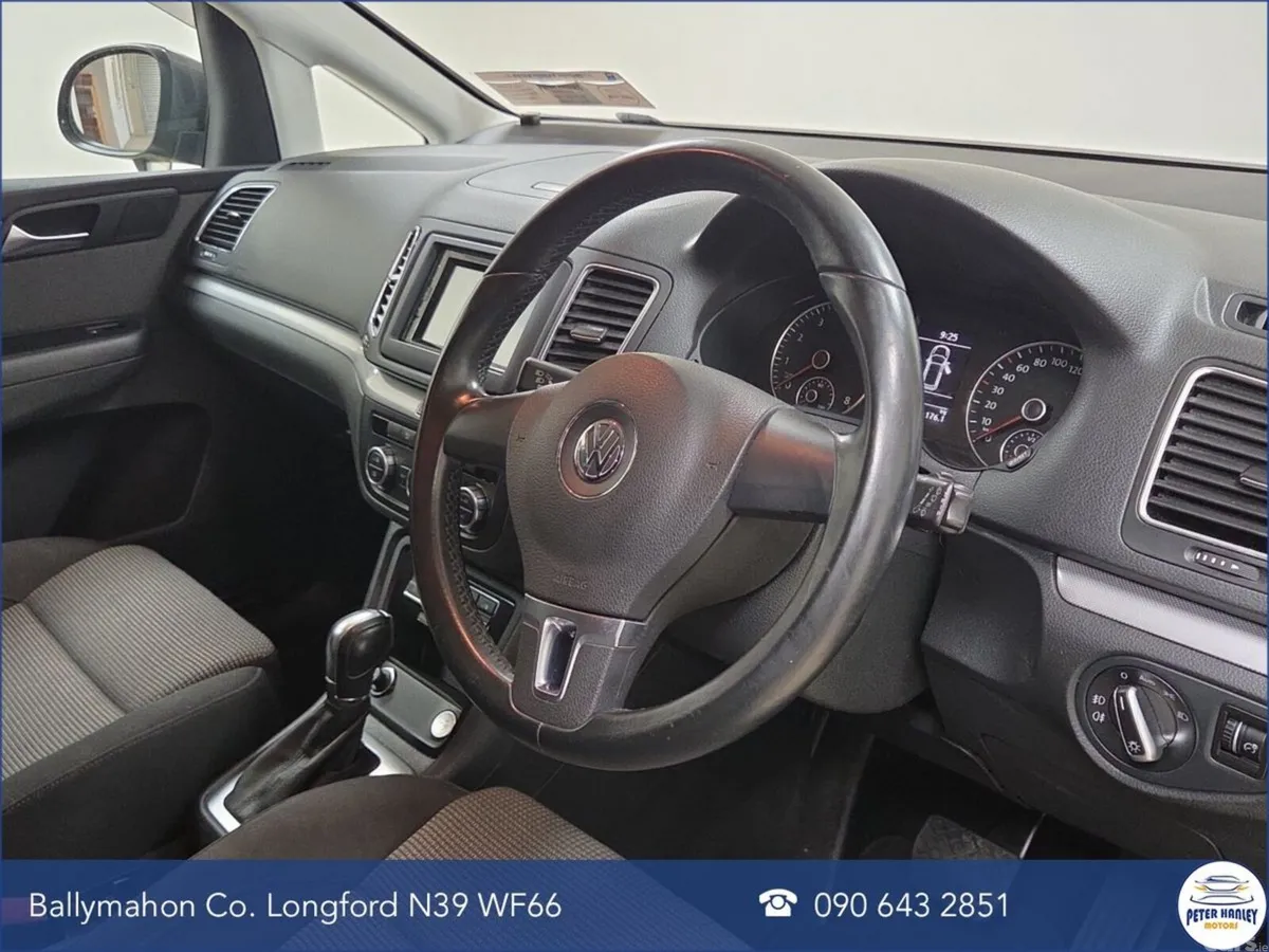 Volkswagen Sharan MPV, Petrol, 2014, Grey