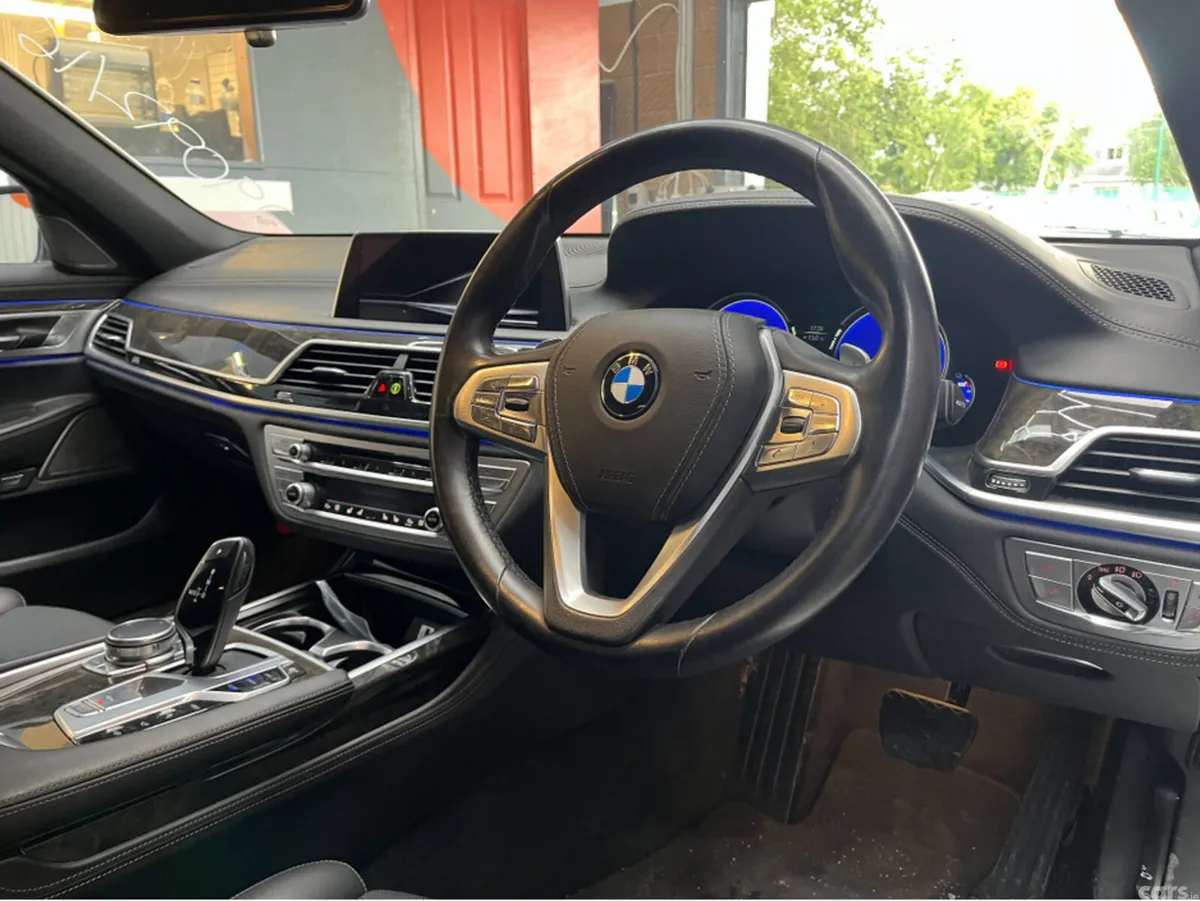 BMW 7-Series Saloon, Petrol Plug-in Hybrid, 2016, White