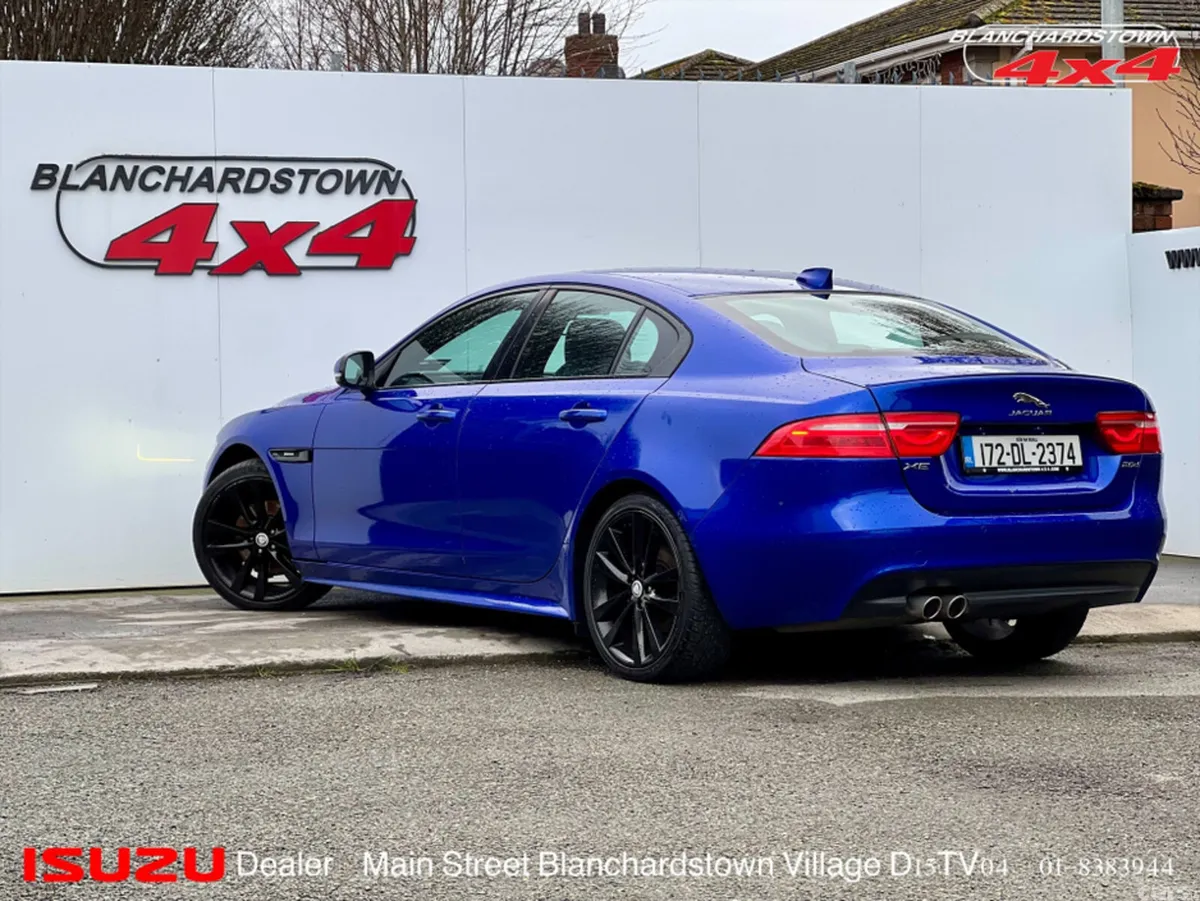 Jaguar XE Saloon, Diesel, 2017, Blue