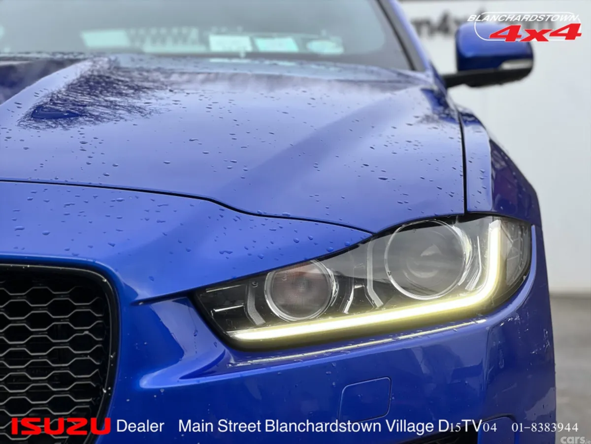 Jaguar XE Saloon, Diesel, 2017, Blue