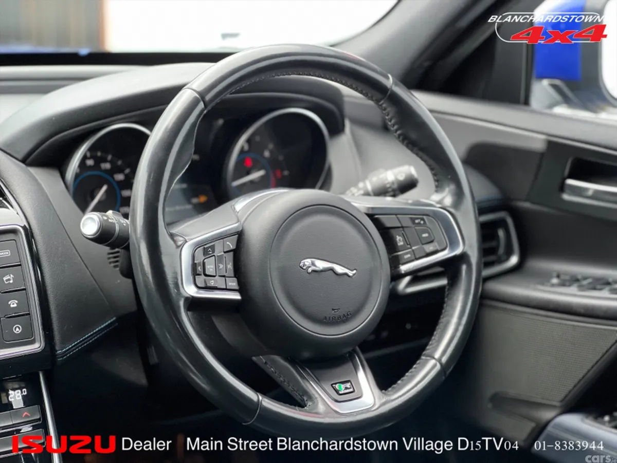 Jaguar XE Saloon, Diesel, 2017, Blue
