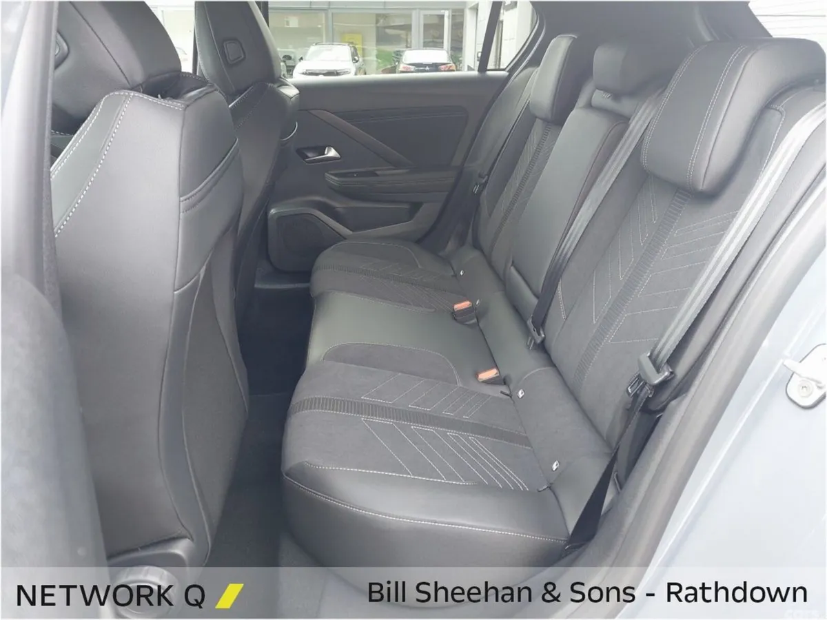 Opel Astra Hatchback, Petrol Hybrid, 2027, Grey