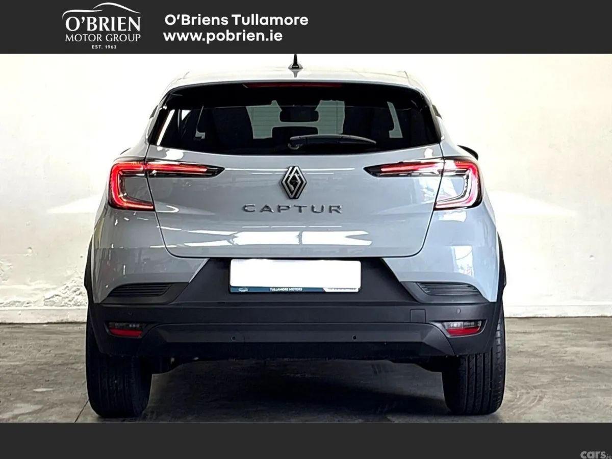 Renault Captur Hatchback, Petrol, 2026, Grey