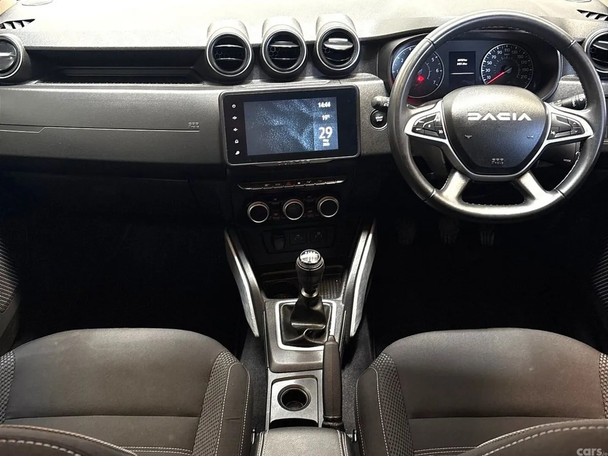 Dacia Duster SUV, Diesel, 2024, White