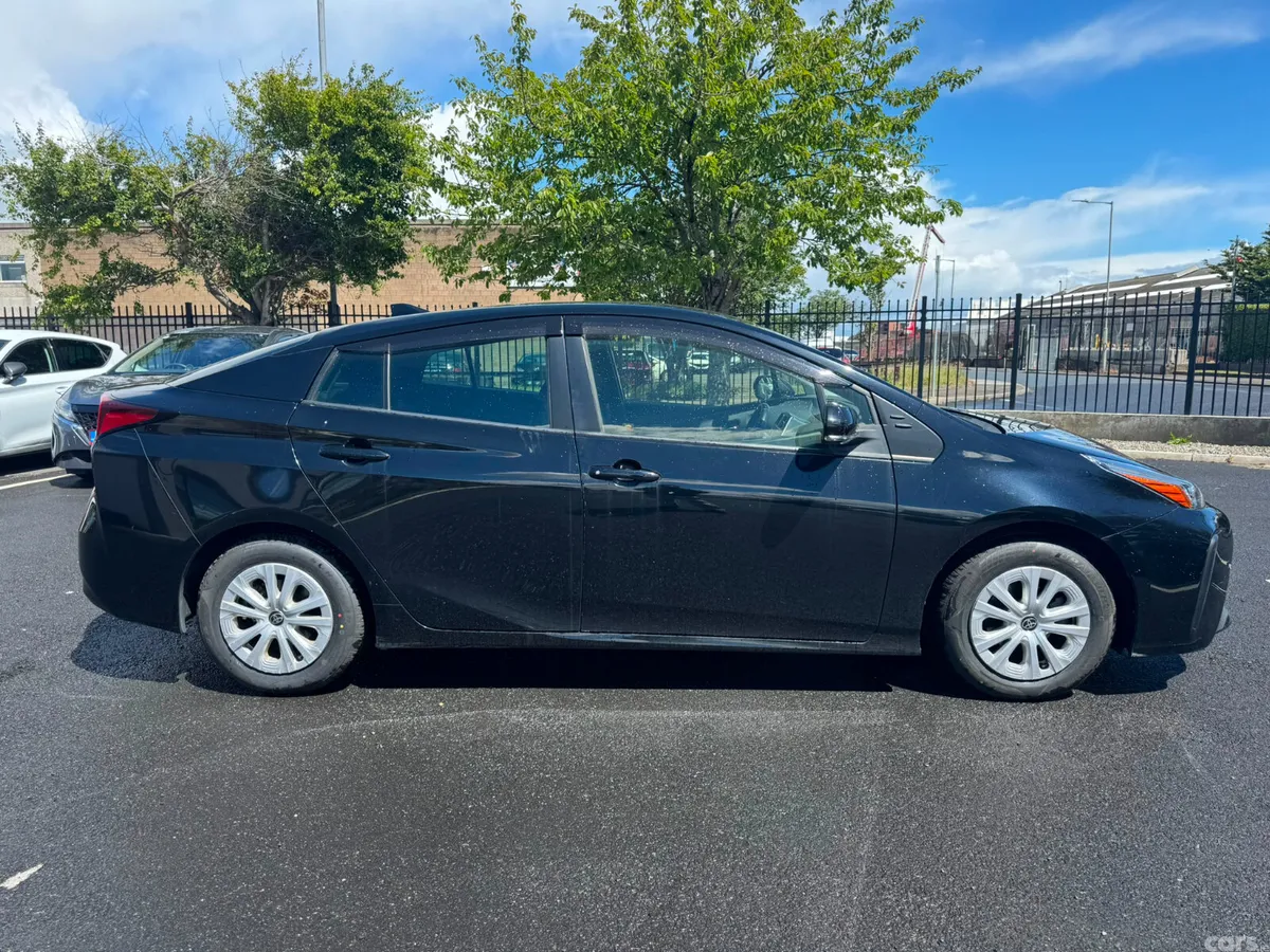 Toyota Prius Hatchback, Petrol, 2021, Black