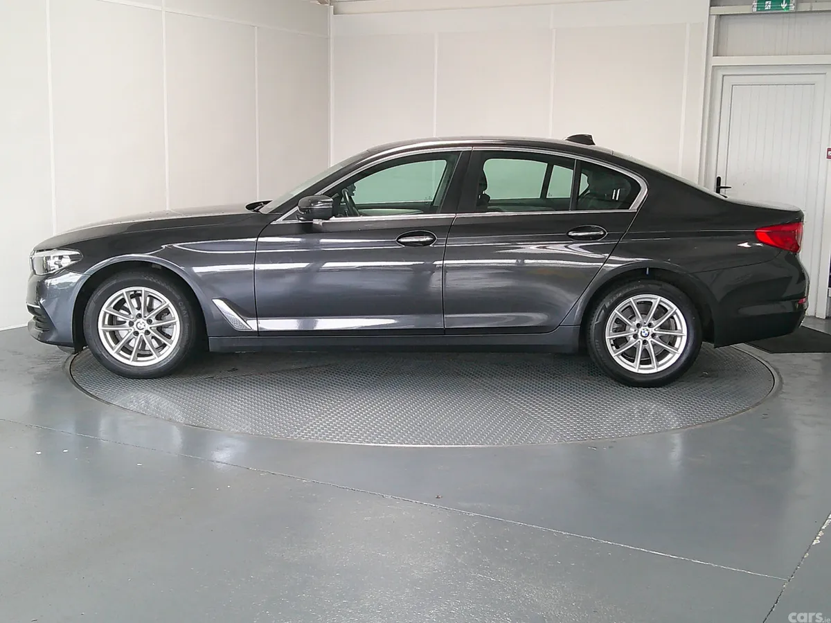 BMW 5-Series Saloon, Diesel, 2017, Grey