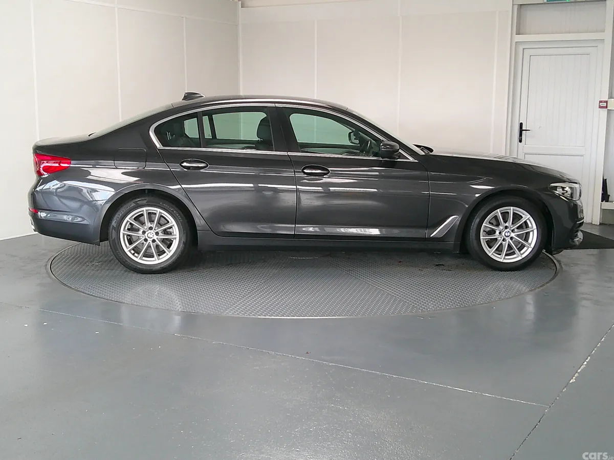 BMW 5-Series Saloon, Diesel, 2017, Grey