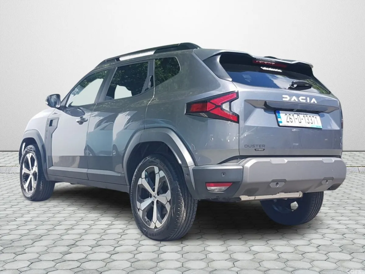 Dacia Duster SUV, Petrol Hybrid, 2026, Grey