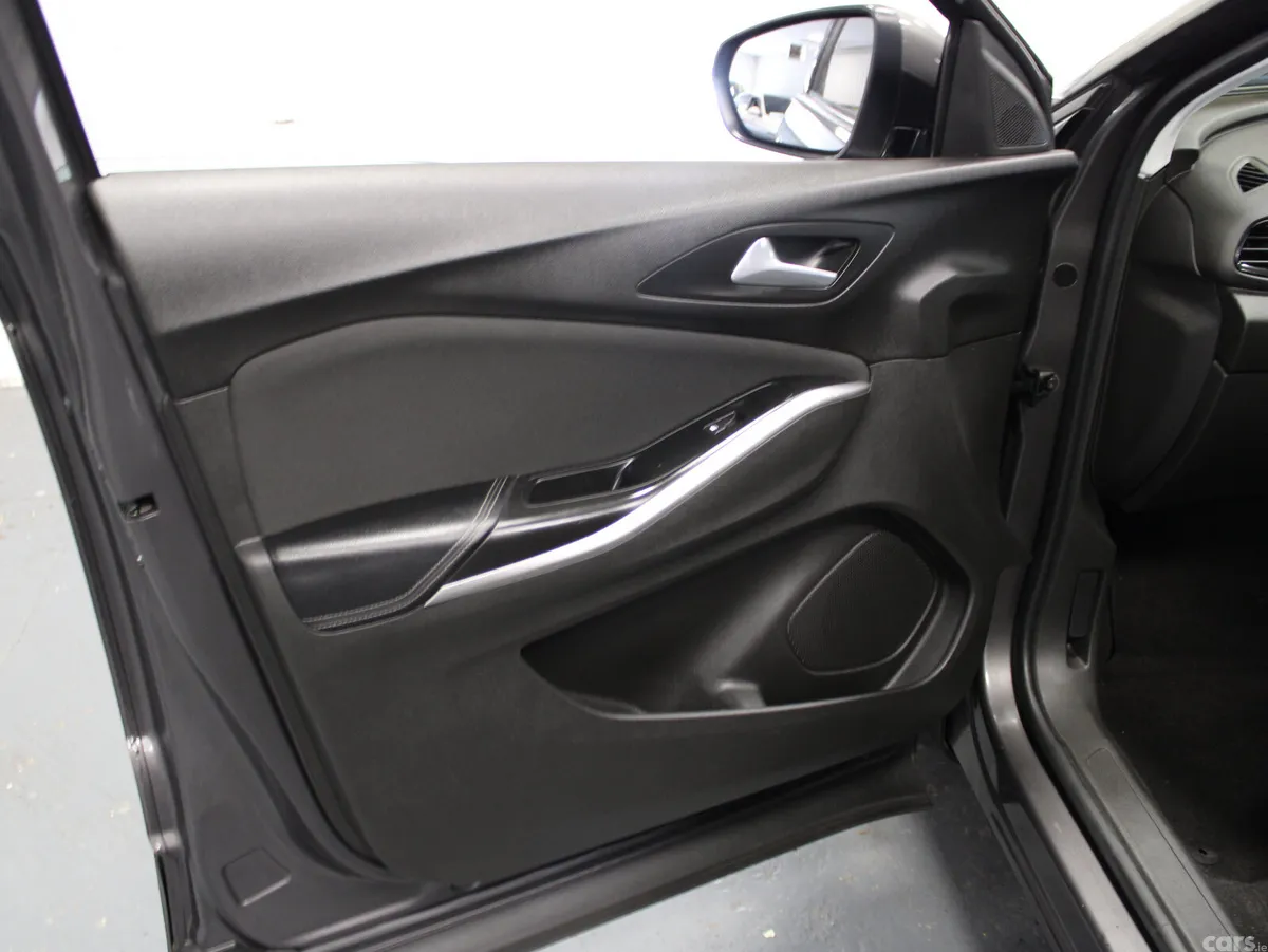 Opel Grandland X SUV, Petrol, 2021, Grey