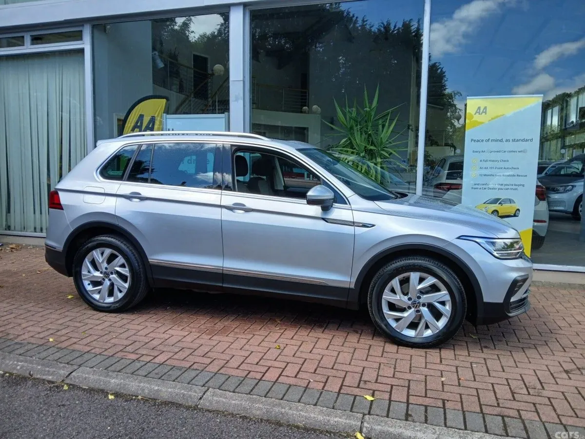 Volkswagen Tiguan SUV, Diesel, 2024, Silver