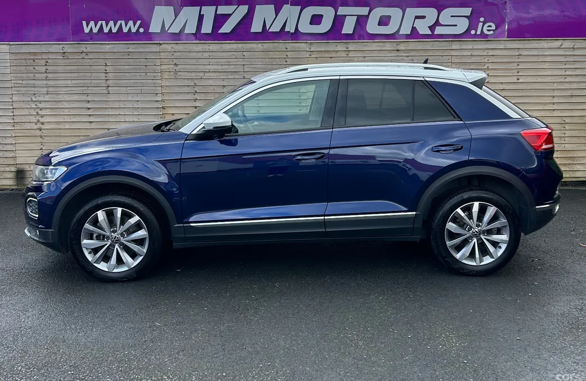 Volkswagen T-Roc SUV, Diesel, 2021, Blue